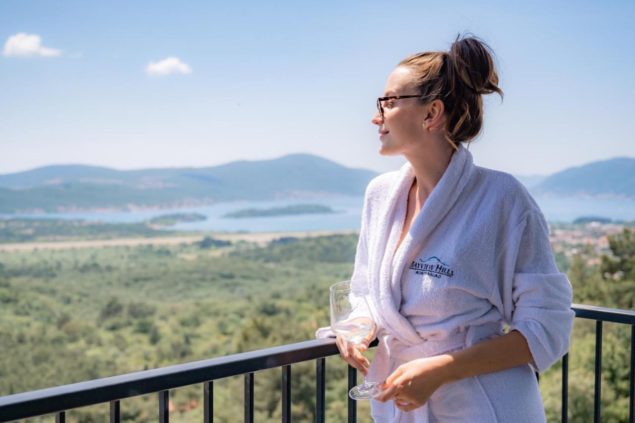 Bayview Hills Luxury Residences Tivat Exteriör bild