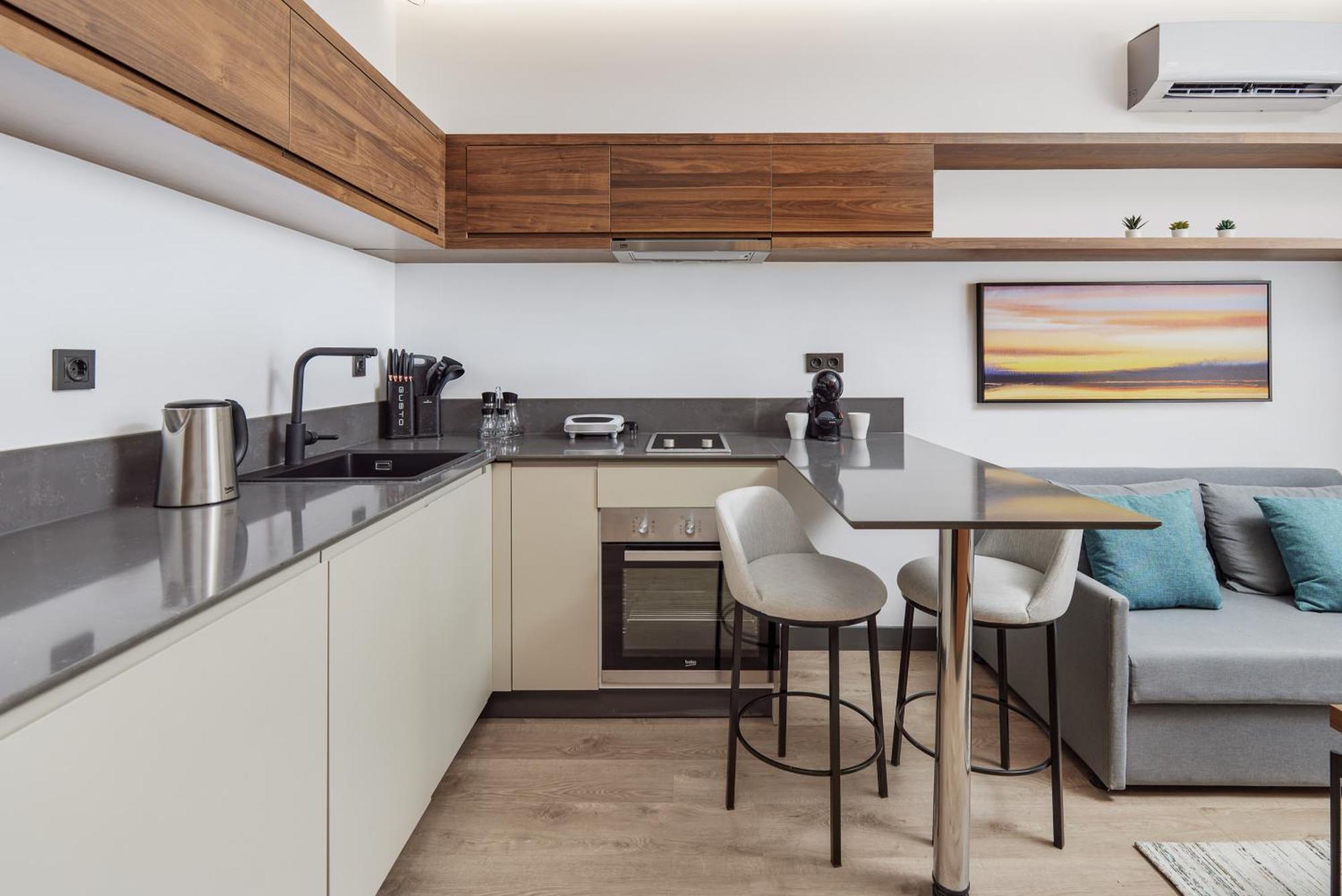 Bayview Hills Luxury Residences Tivat Exteriör bild