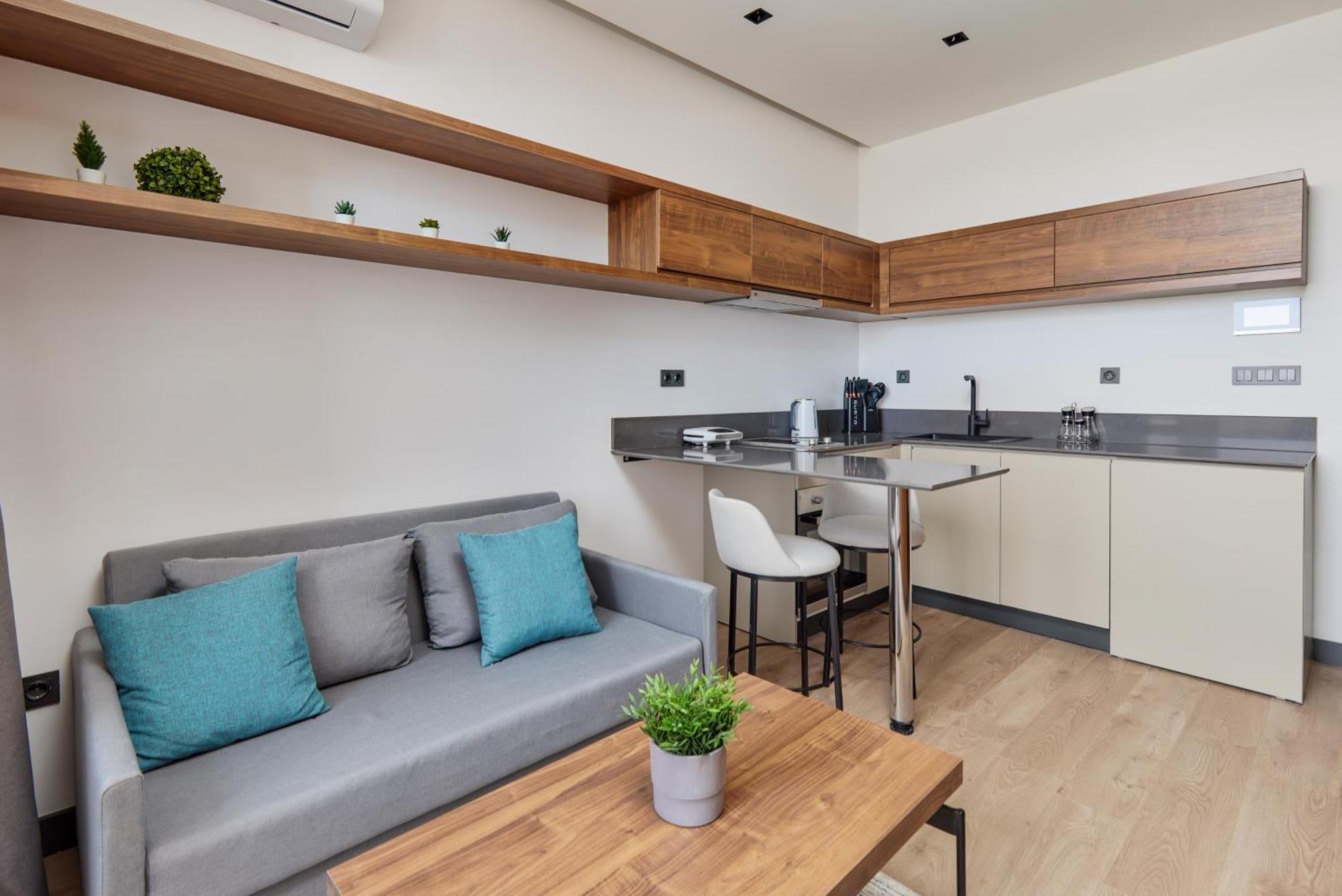 Bayview Hills Luxury Residences Tivat Exteriör bild